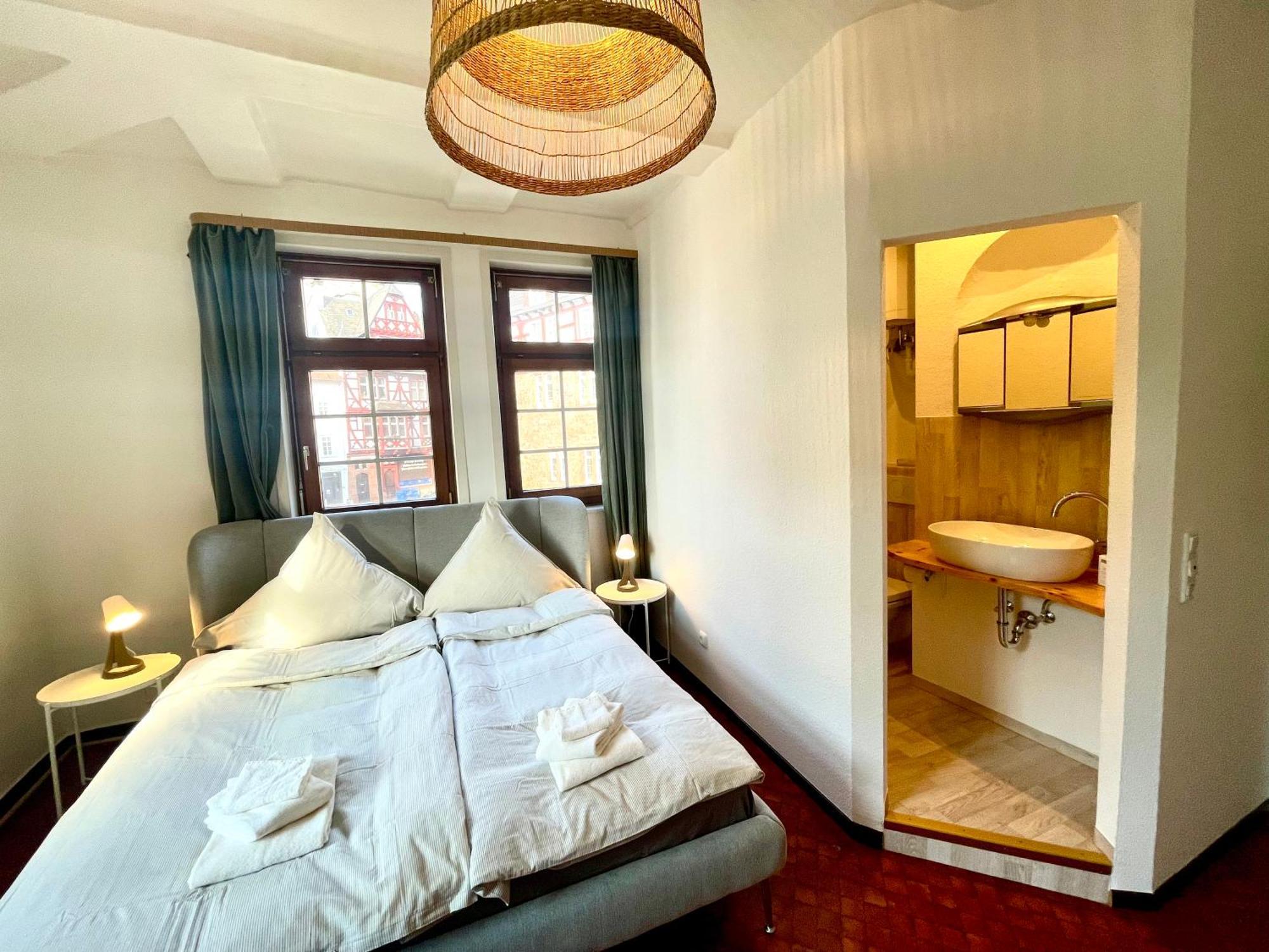 Vetters Romantisches Gaestezimmer In Der Marburger Oberstadt ภายนอก รูปภาพ
